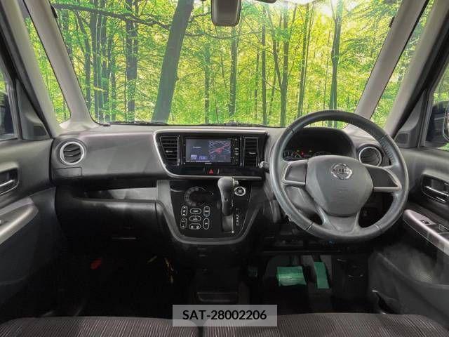 Nissan ROOX 2015-02 323770-1