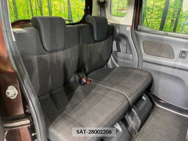 Nissan ROOX 2015-02 323770-9