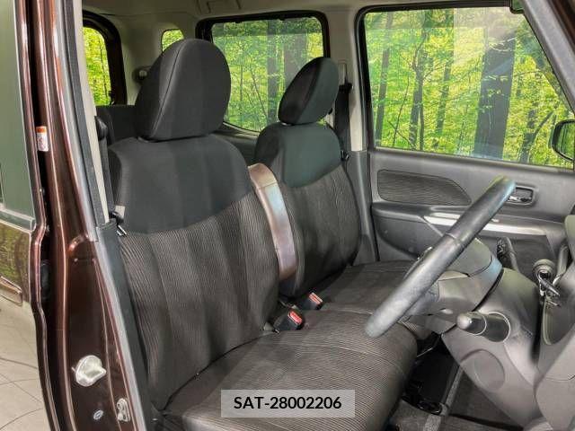 Nissan ROOX 2015-02 323770-8