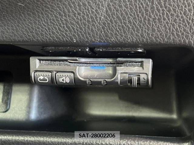 Nissan ROOX 2015-02 323770-7