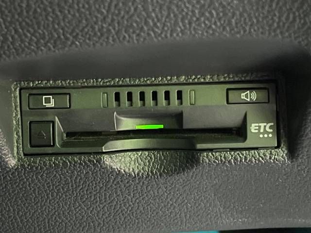 Toyota PRIUS 2019-08 14346-6