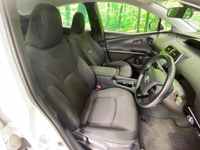 Toyota PRIUS 2019-08 14346-8