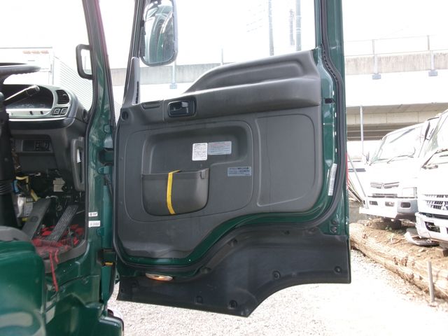 Isuzu GIGA 2014-08 21574-15