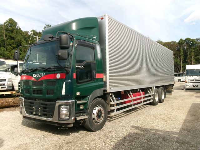 Isuzu GIGA 2014-08 21574-0