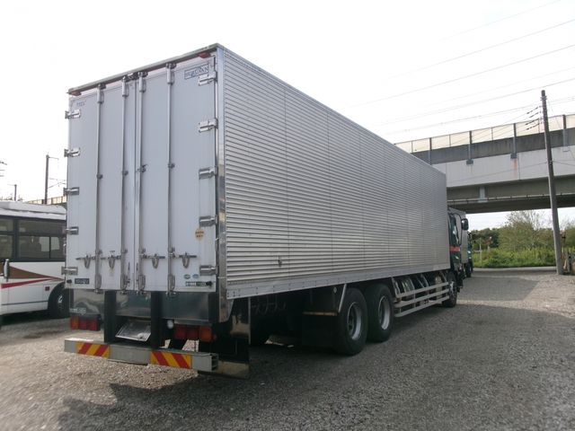 Isuzu GIGA 2014-08 21574-6
