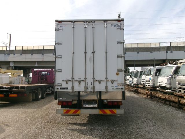 Isuzu GIGA 2014-08 21574-5