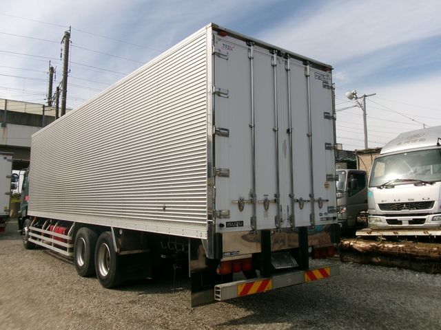 Isuzu GIGA 2014-08 21574-3