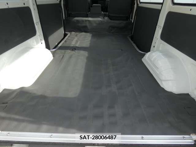 Mazda BONGO VAN 2014-04 386161-11