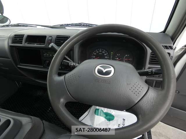 Mazda BONGO VAN 2014-04 386161-14