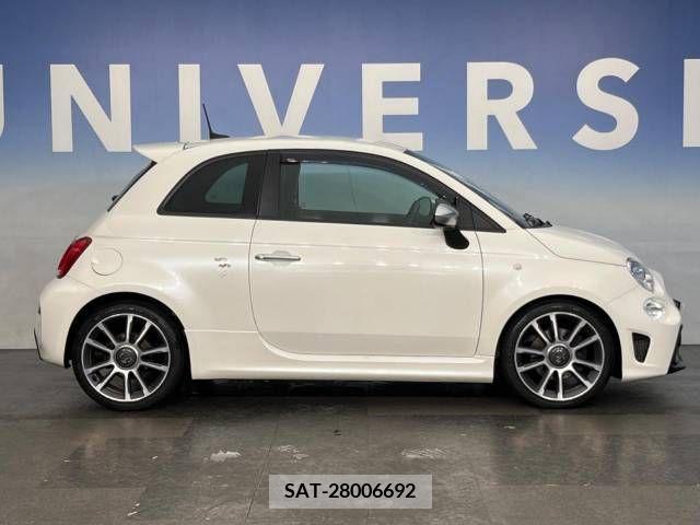 Abarth 595 2019-07 323179-15