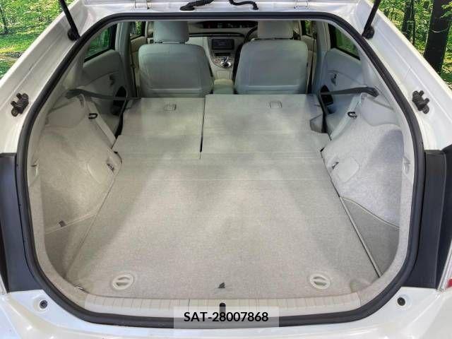 Toyota PRIUS 2015-05 366437-10