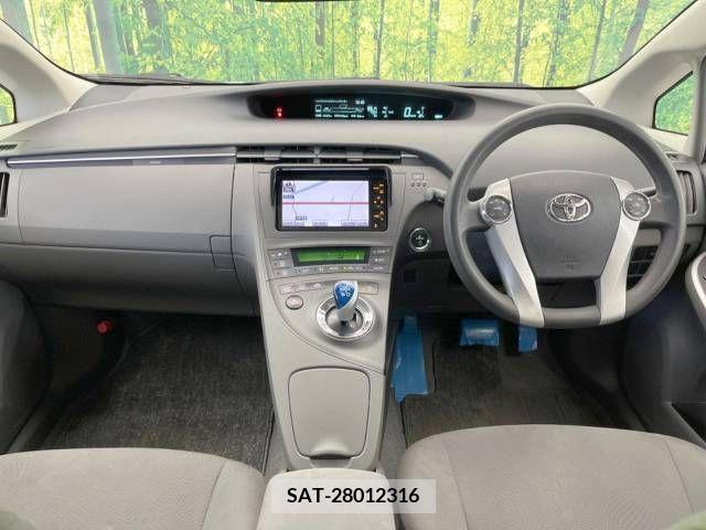 Toyota PRIUS 2009-11 321983-1