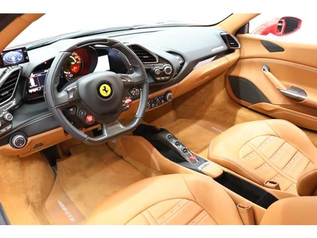 Ferrari 488 GTB 2016-12 13004-2