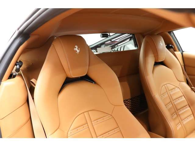 Ferrari 488 GTB 2016-12 13004-14