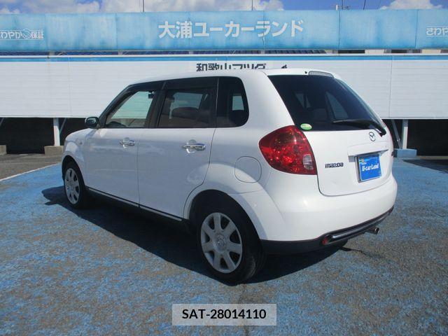 Mazda VERISA 2009-07 222404-2