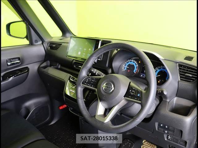 Nissan ROOX 2020-09 237261-14
