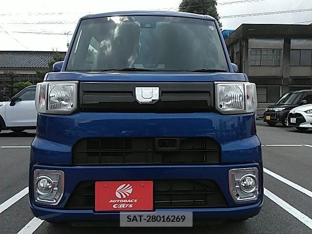 Daihatsu WAKE 2016-07 290136-3