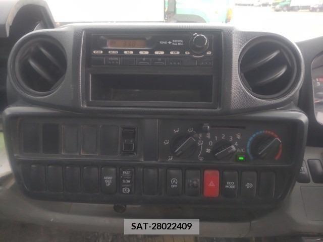 Hino DUTRO 2012-05 200976-11