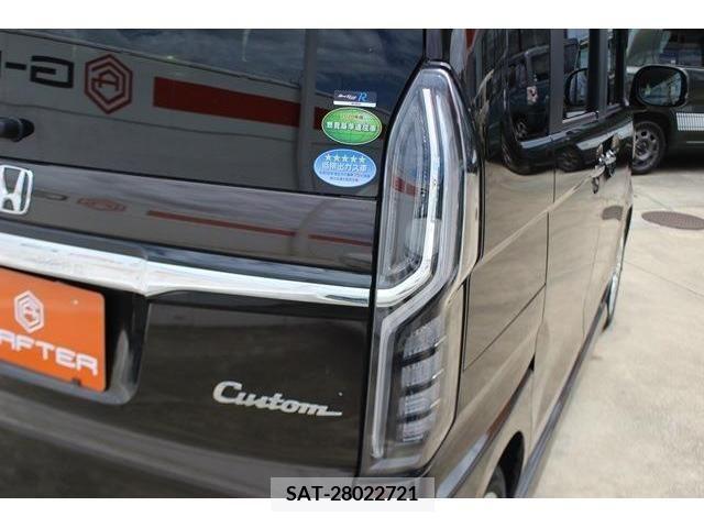 Honda N BOX 2021-01 278646-11