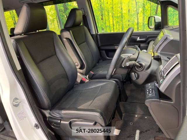 Honda e 2013-09 218086-8