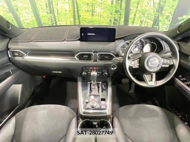 Mazda CX-8 2022-02 358820-1