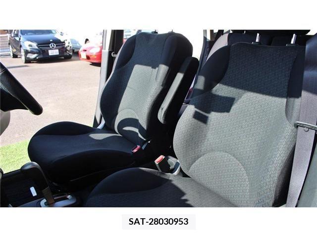 Nissan NOTE 2012-04 256735-16