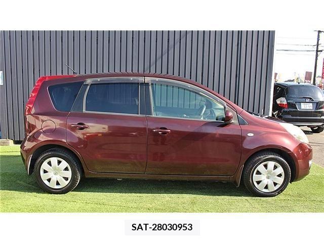 Nissan NOTE 2012-04 256735-6