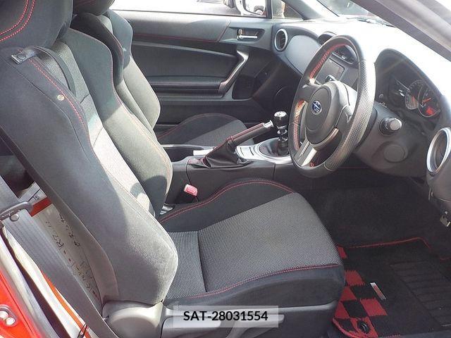 Subaru BRZ 2014-11 373754-21