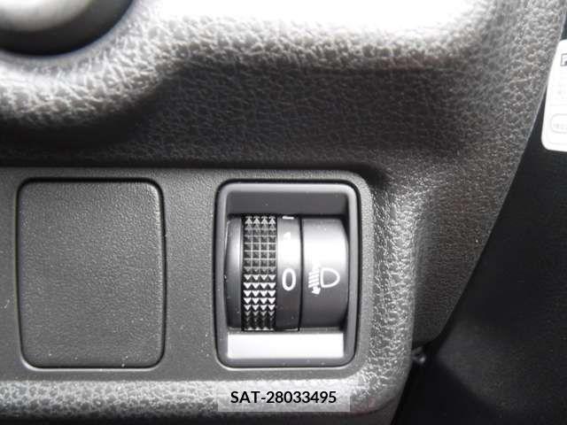 Nissan NOTE 2012-09 365373-7