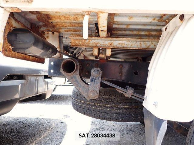 Mazda BONGO TRUCK 2002-11 316024-24