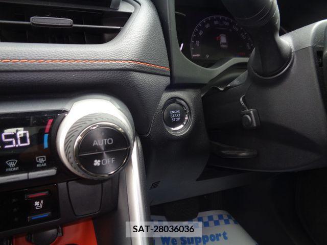 Toyota RAV4 2019-10 244183-12