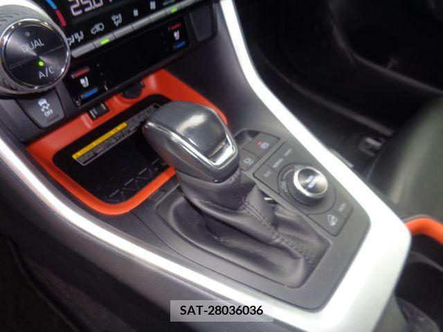 Toyota RAV4 2019-10 244183-11