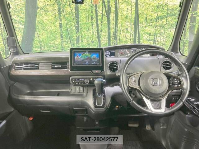 Honda N BOX CUSTOM 2018-12 364943-1