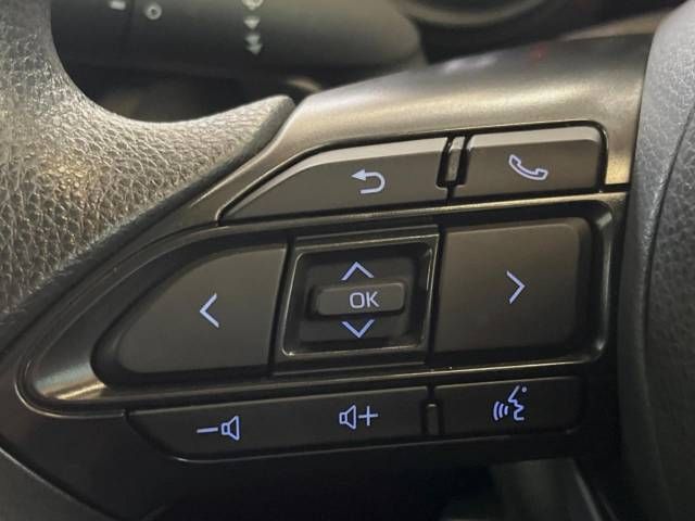 Toyota YARIS CROSS 2023-03 184915-6