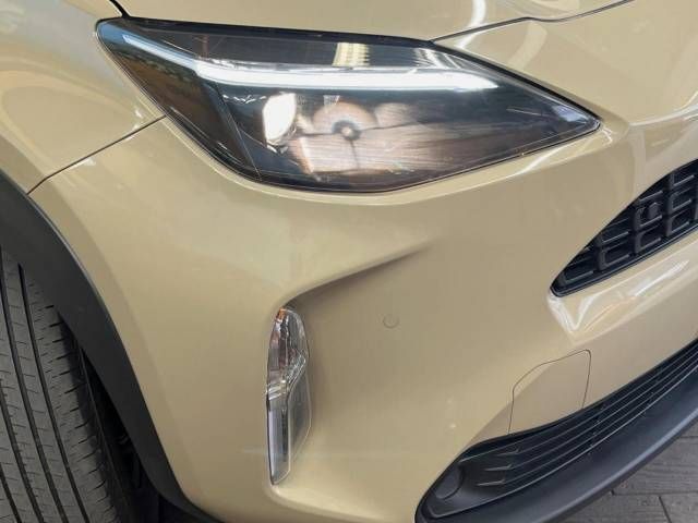 Toyota YARIS CROSS 2023-03 184915-12