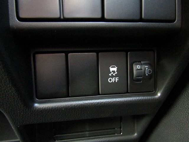 Suzuki WAGON R 2022-09 11905-10