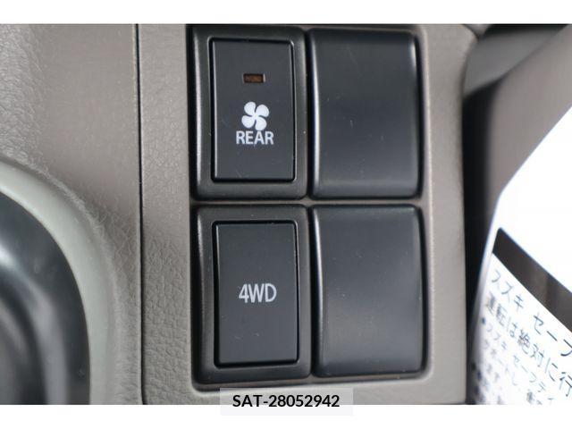 Suzuki EVERY 2024-07 379691-7