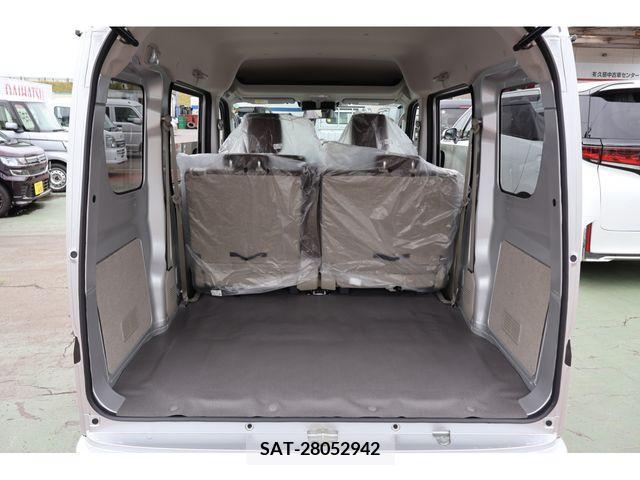 Suzuki EVERY 2024-07 379691-15