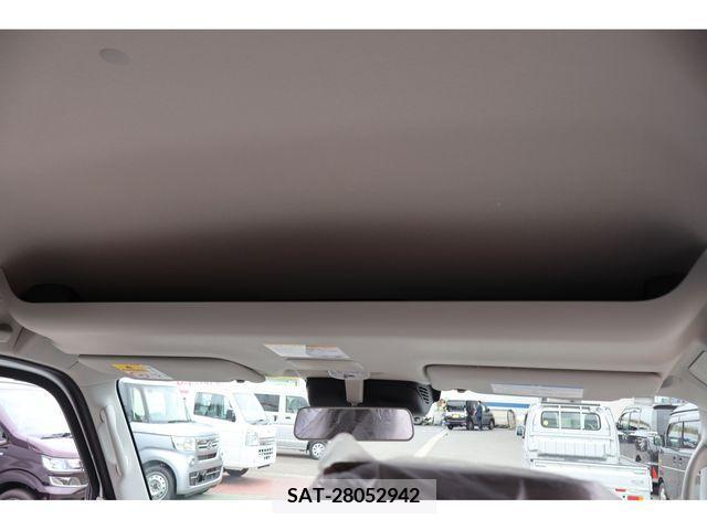 Suzuki EVERY 2024-07 379691-14