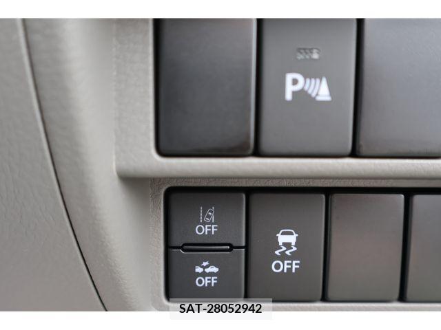 Suzuki EVERY 2024-07 379691-11