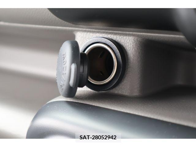 Suzuki EVERY 2024-07 379691-9