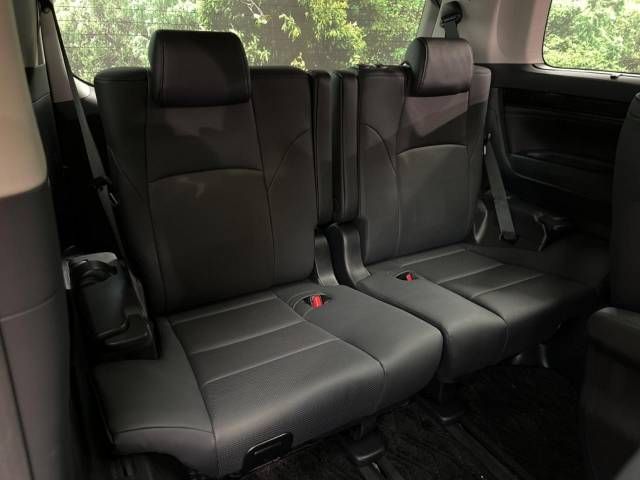 Toyota ALPHARD 2023-01 193912-14