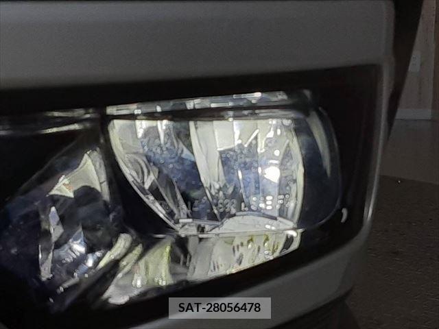 Mitsubishi OUTLANDER PHEV 2019-09 303575-13