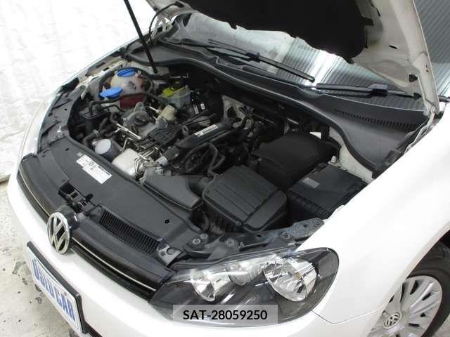 VolksWagen GOLF 2011-08 370667-10