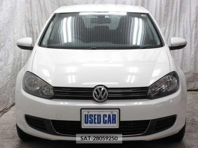 VolksWagen GOLF 2011-08 370667-1