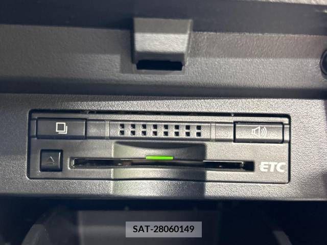 Toyota ALPHARD 2016-08 206979-6