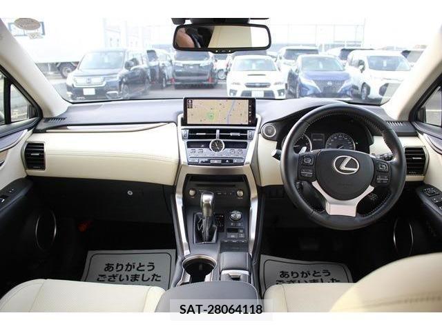 Lexus NX 2018-03 388282-14