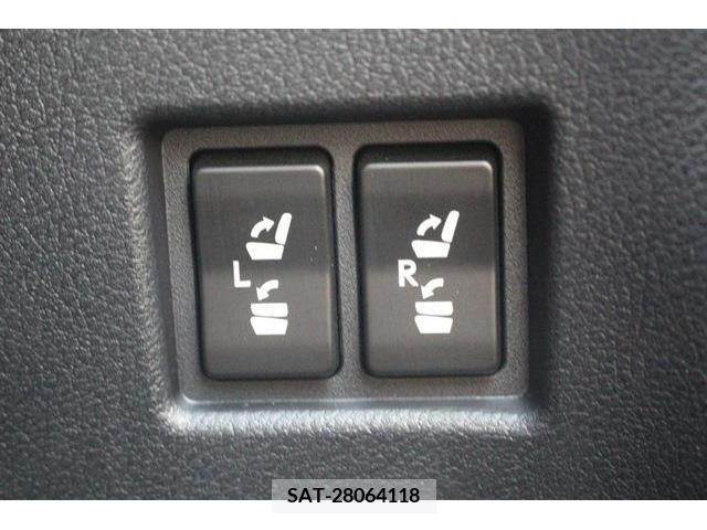 Lexus NX 2018-03 388282-4
