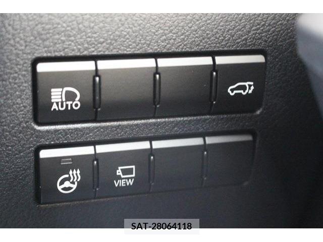 Lexus NX 2018-03 388282-3