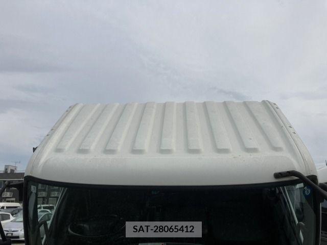 Hino RANGER 2011-07 302557-8